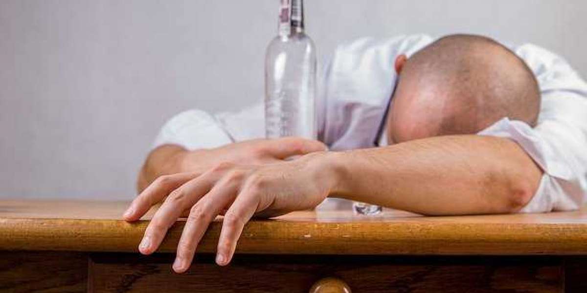 예상치 못한 사별로 인한 정상적인 경험에 대하여 : 음주와 신체적 고통